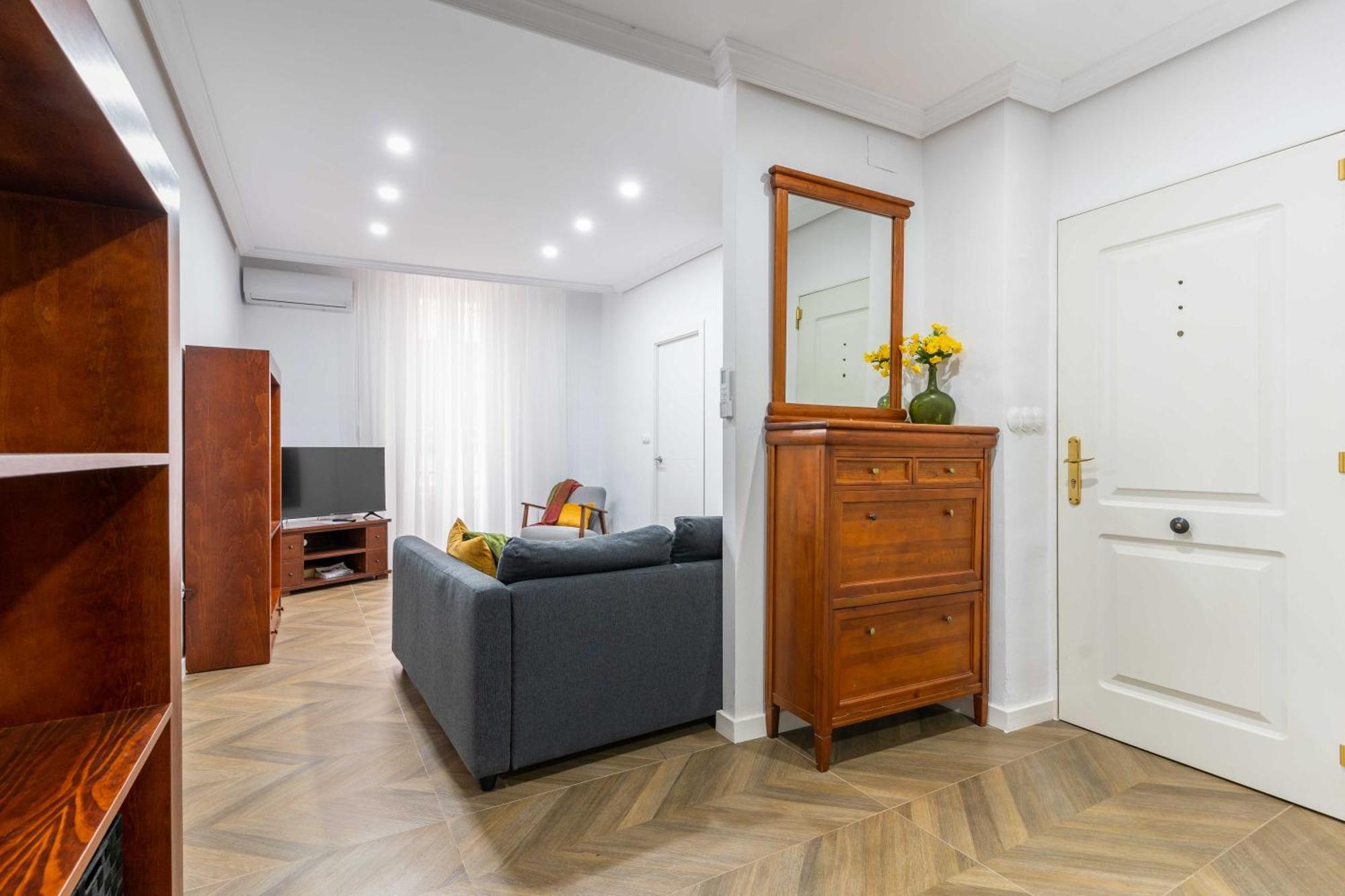 Balmes Flat Market Valence